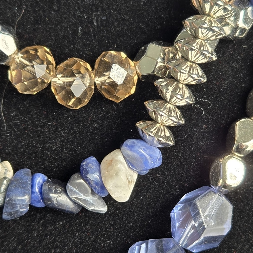 Layered Blue Silver-tone Clear Pale Peach Beaded Chunky Boho Adjustable Necklace - Picture 6 of 12
